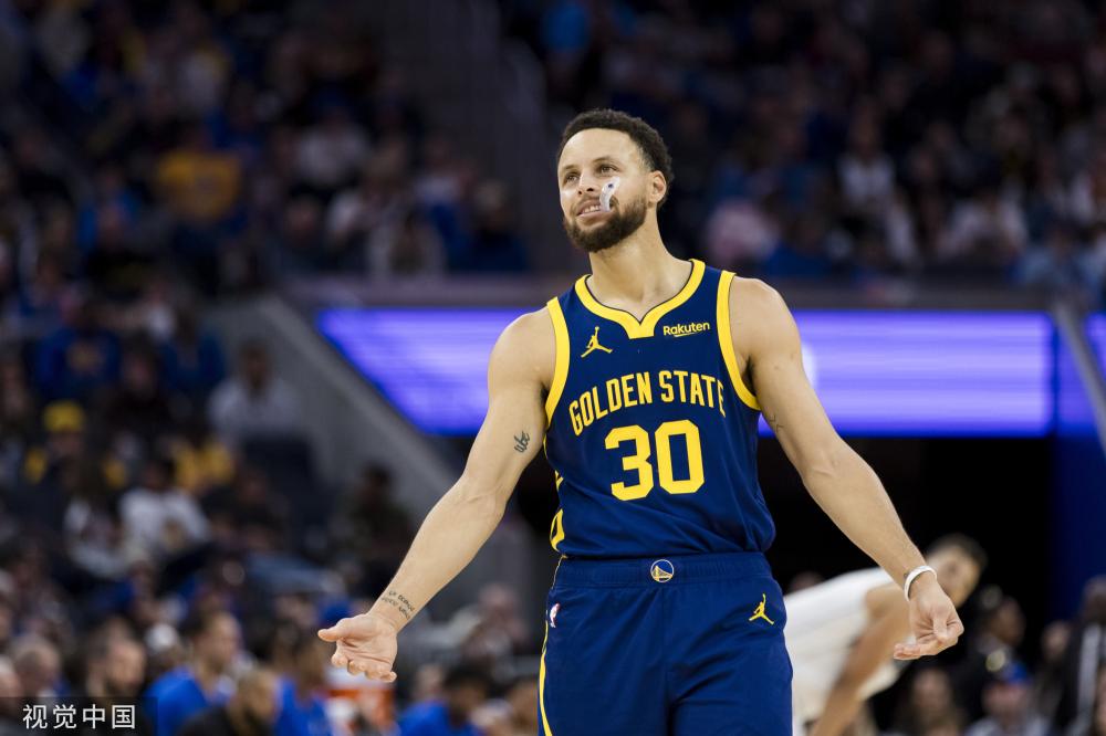 在防守端 在防守端