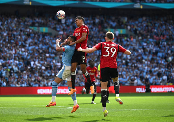 归适逢其时 归适逢其时